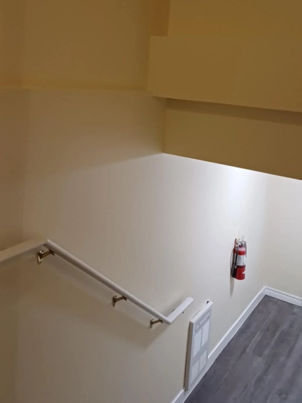 Rénovation - gypse - parquet - peinture